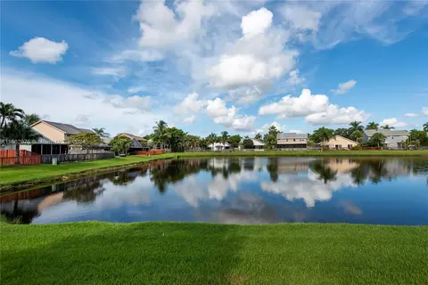 3151 NW 122nd Ter, Sunrise, FL 33323