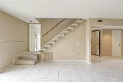 Living - 7238 Jacaranda Ln, Miami Lakes, FL 33014 photo 2 of 4