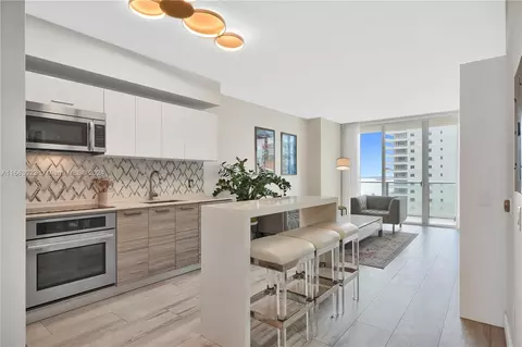 1300 E Brickell Bay Dr #906, Miami, FL 33131