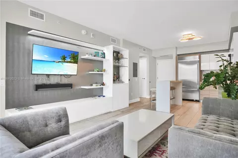 1300 E Brickell Bay Dr #906, Miami, FL 33131 photo 7