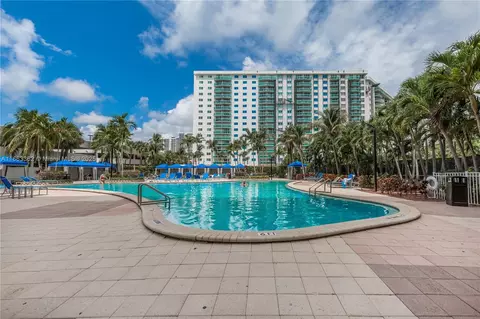19370 Collins Ave #307, Sunny Isles Beach, FL 33160