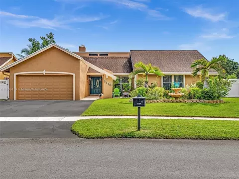 5110 NW 85th Ave, Lauderhill, FL 33351
