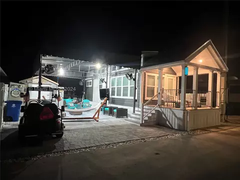 325 Calusa St #205, Key Largo, FL 33037