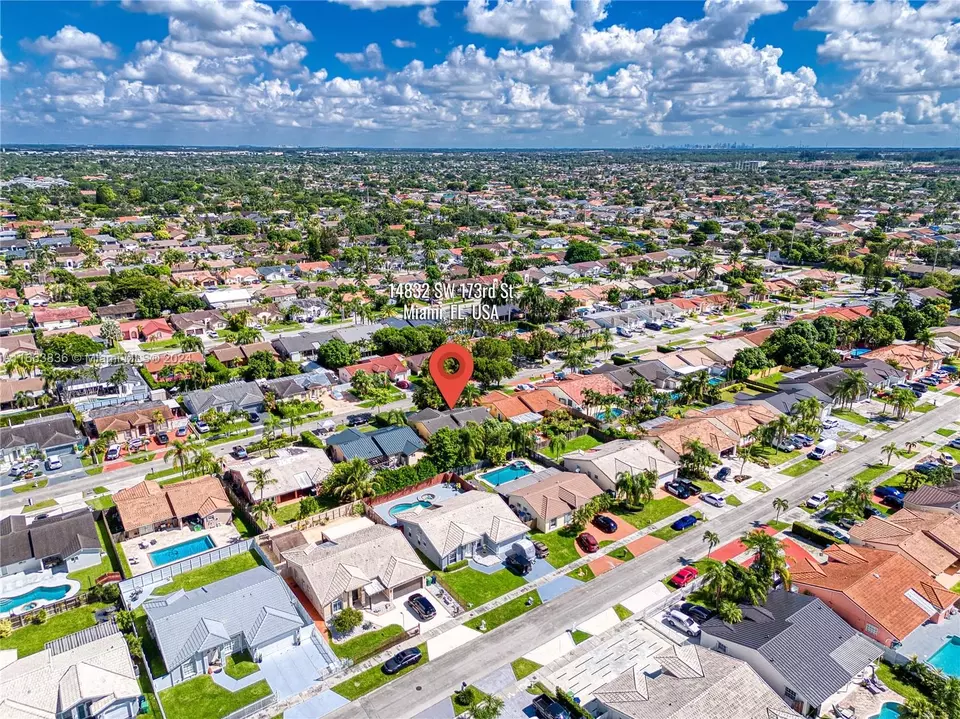 View/Area - 14832 SW 173rd St, Miami, FL 33187 photo 12 of 23