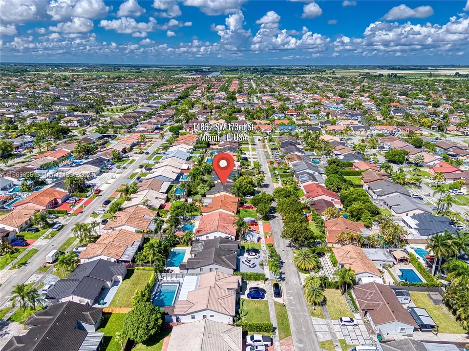 View/Area - 14832 SW 173rd St, Miami, FL 33187 photo 6 of 23