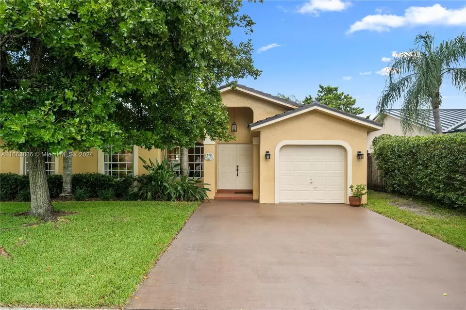 Exterior - 14832 SW 173rd St, Miami, FL 33187 photo 1 of 9