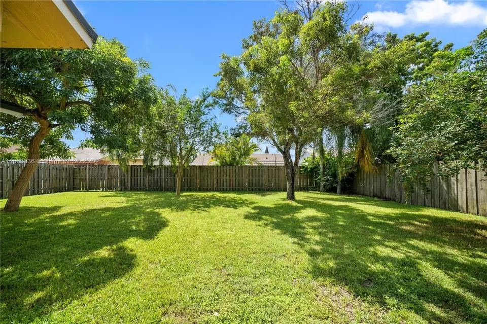 Exterior - 14832 SW 173rd St, Miami, FL 33187 photo 9 of 9