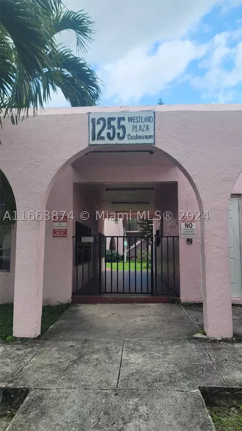 1255 W 53rd St #101-1, Hialeah, FL 33012