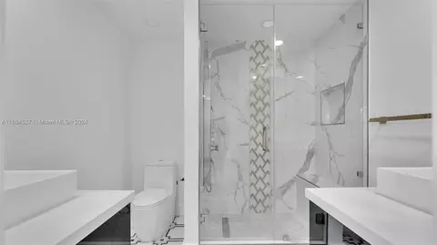 Bath - 242 E 16th St, Hialeah, FL 33010 photo 1 of 3