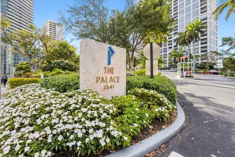 1541 Brickell Ave #T108, Miami, FL 33129