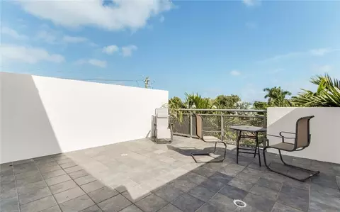 1936 S Ocean Dr #8D, Hallandale Beach, FL 33009