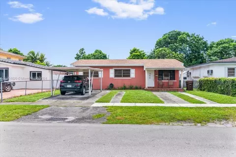 526 E 54th St, Hialeah, FL 33013 photo 31