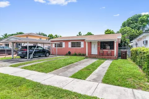 526 E 54th St, Hialeah, FL 33013 photo 1