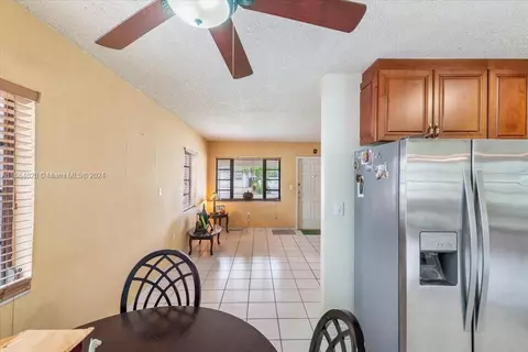 526 E 54th St, Hialeah, FL 33013 photo 7