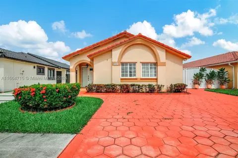 7481 NW 167th Ter, Hialeah, FL 33015