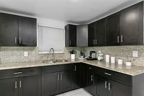 750 E 55th St, Hialeah, FL 33013 photo 17
