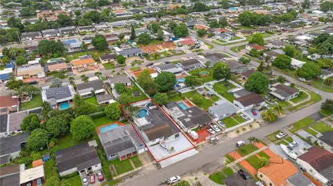 750 E 55th St, Hialeah, FL 33013 photo 47