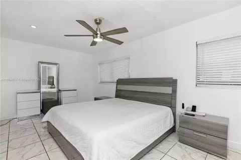 750 E 55th St, Hialeah, FL 33013 photo 20