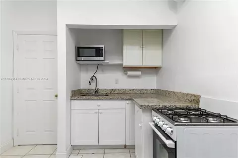 750 E 55th St, Hialeah, FL 33013 photo 52