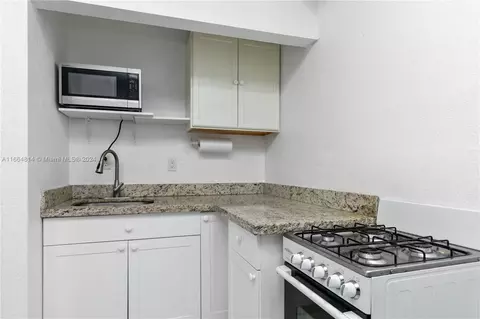 750 E 55th St, Hialeah, FL 33013 photo 51