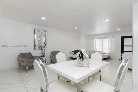 750 E 55th St, Hialeah, FL 33013 photo 9