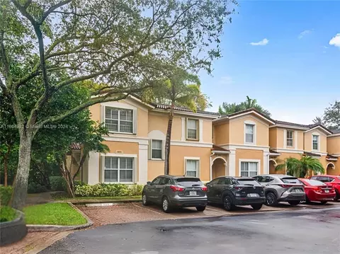 3171 SW 128th Way #129, Miramar, FL 33027