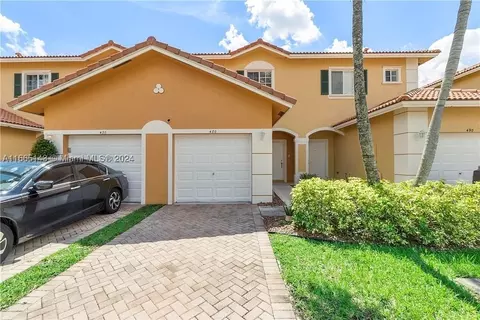 480 Princess Dr #480, Margate, FL 33068
