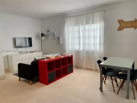1300 Pennsylvania Ave #303, Miami Beach, FL 33139