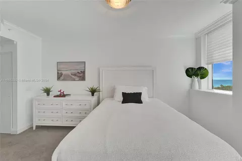 4775 Collins Ave #504, Miami Beach, FL 33140
