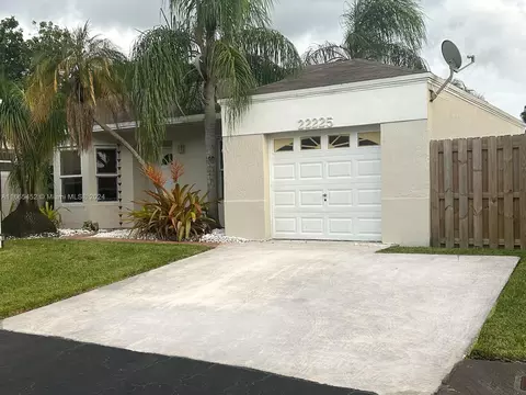 22225 SW 97th Ct, Cutler Bay, FL 33190