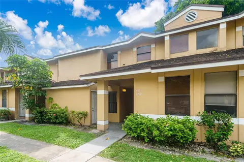 2229 SW 80th Ter #2229, Miramar, FL 33025
