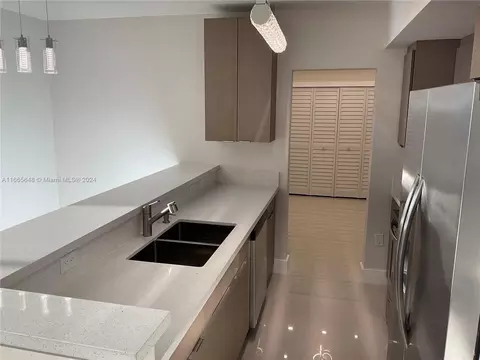 10185 Collins Ave #406, Bal Harbour, FL 33154