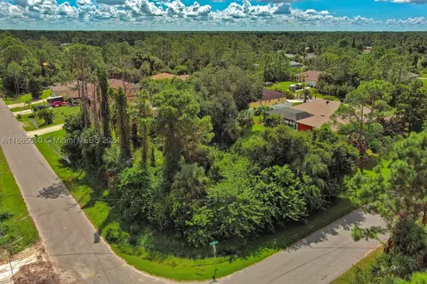 APT 1 Vogler Ln, North Port, FL 34291