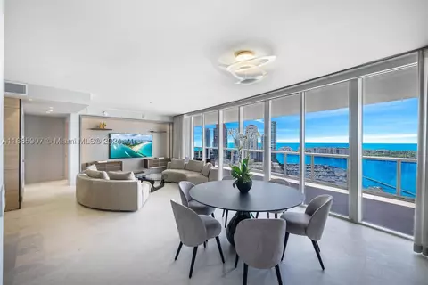 400 Alton Rd #2406, Miami Beach, FL 33139