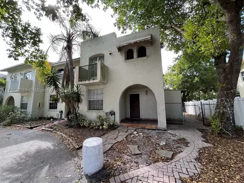 4161 NW 9th Ave #6, Pompano Beach, FL 33064