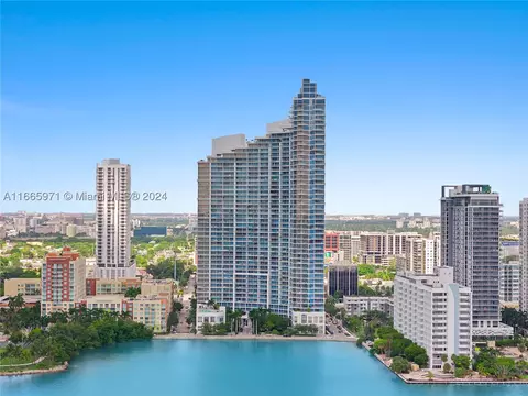 2020 N Bayshore Dr #4102, Miami, FL 33137