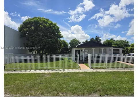 11510 SW 182nd Ter, Miami, FL 33157