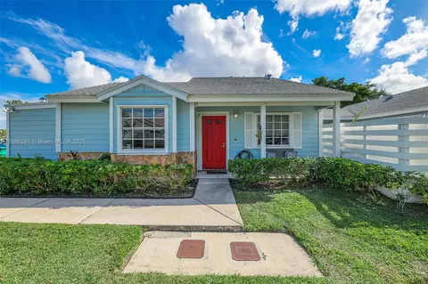 13776 SW 149th Cir Ln #2, Miami, FL 33186