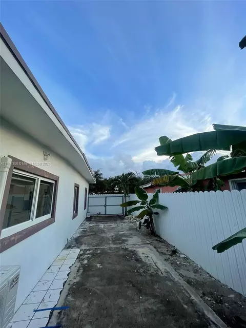 Exterior - 571 E 45th St, Hialeah, FL 33013 photo 2 of 3