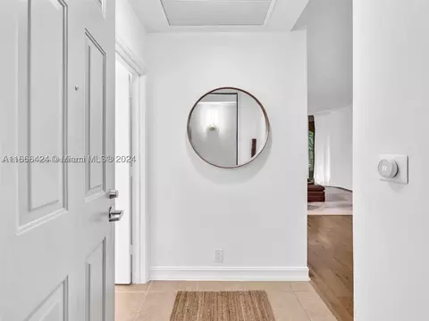3001 NE 185th St #416, Aventura, FL 33180
