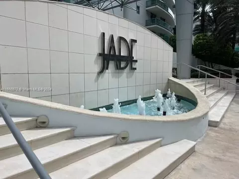 1331 Brickell Bay Dr #4303, Miami, FL 33131