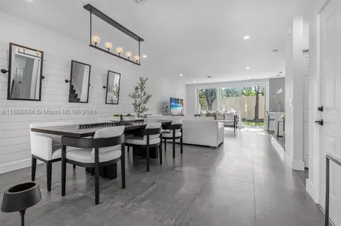 16364 SW 48th St, Miramar, FL 33027