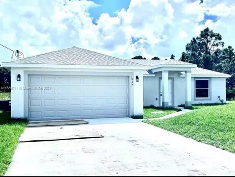 1034 Pilgrim St, Lehigh Acres, FL 33974