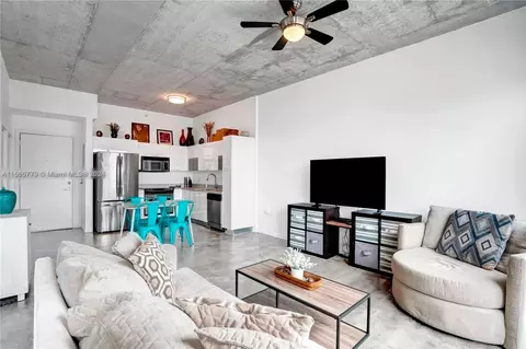 133 NE 2nd Ave #2217, Miami, FL 33132