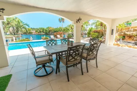 2701 Coolidge St, Hollywood, FL 33020 photo 5