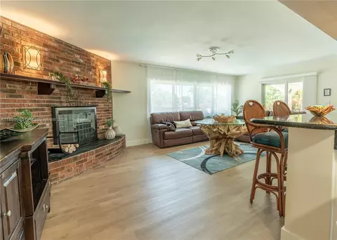 2701 Coolidge St, Hollywood, FL 33020 photo 18