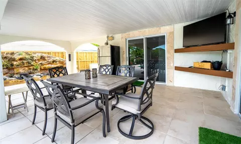 2701 Coolidge St, Hollywood, FL 33020 photo 6