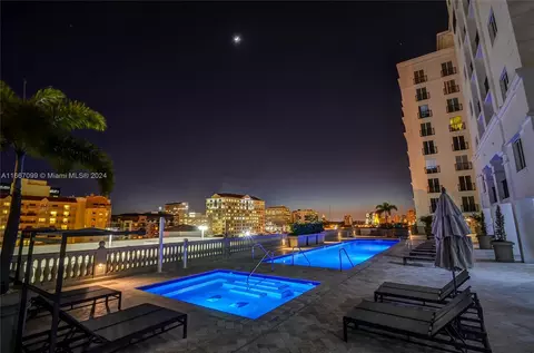 Exterior - 10 Aragon Ave #907, Coral Gables, FL 33134 photo 4 of 5