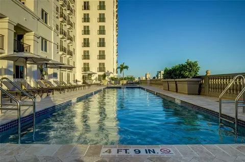 Exterior - 10 Aragon Ave #907, Coral Gables, FL 33134 photo 2 of 5