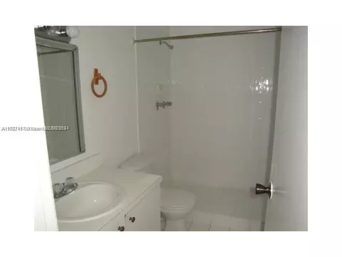 Bath - 18101 NW 68th Ave #D210, Hialeah, FL 33015 photo 3 of 3